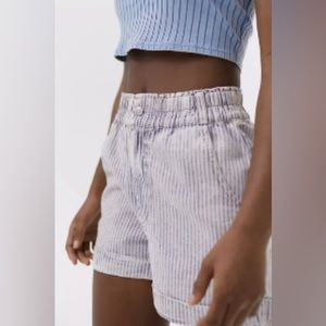 Bdg striped shorts. Elastic waist . Women’s size xl-tg